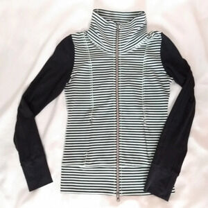 Lululemon women's striped everyday yoga zip up jacket EUC 4